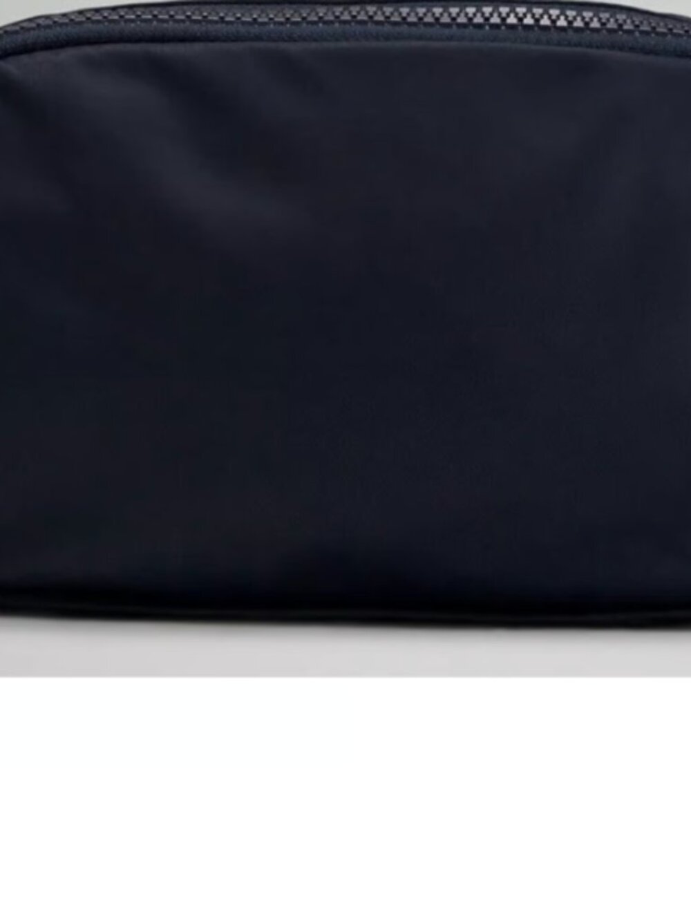 Lululemon Everywhere Belt Bag in Black